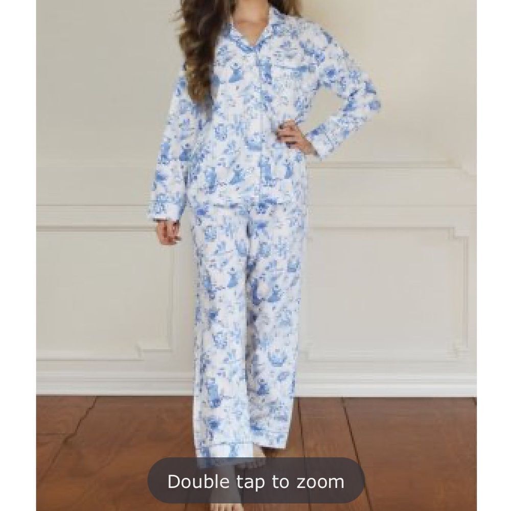 8 Oak Lane Women's 12 Days Toile Classic Flannel Pajama Set